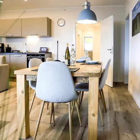 Smart Opal 403 Apartment